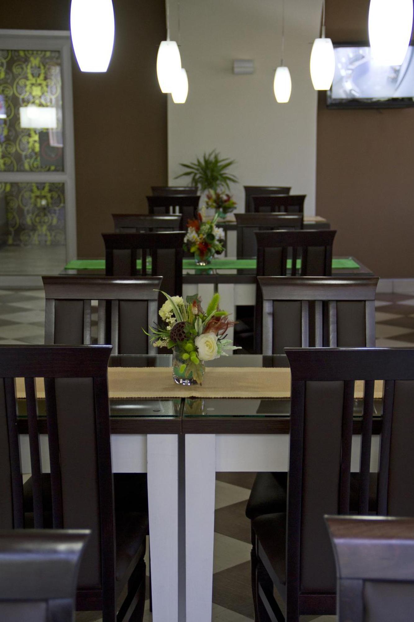 Garni Hotel Tri O 克拉古耶瓦茨 外观 照片