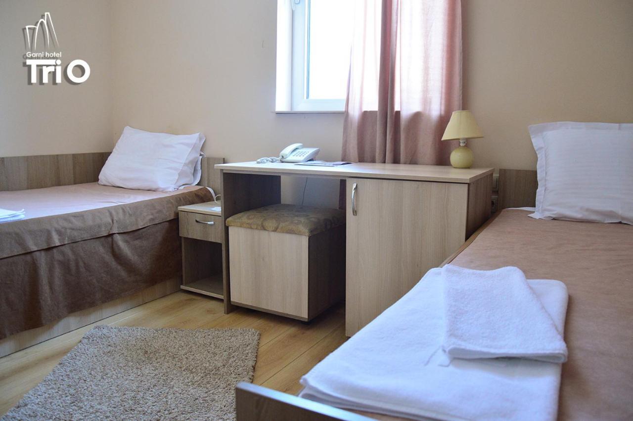 Garni Hotel Tri O 克拉古耶瓦茨 外观 照片